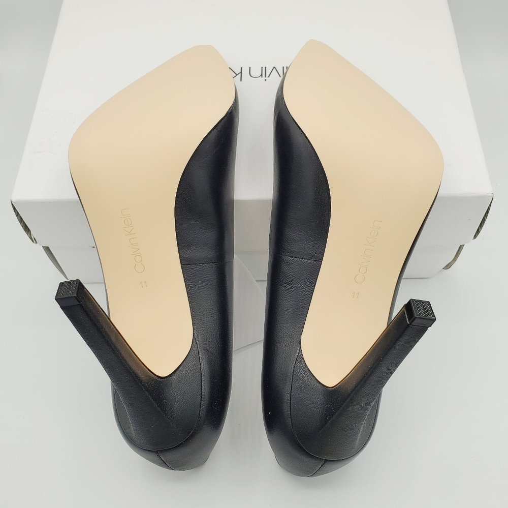 Calvin Klein Brady pumps, Black, NIB - Picture 8 of 8